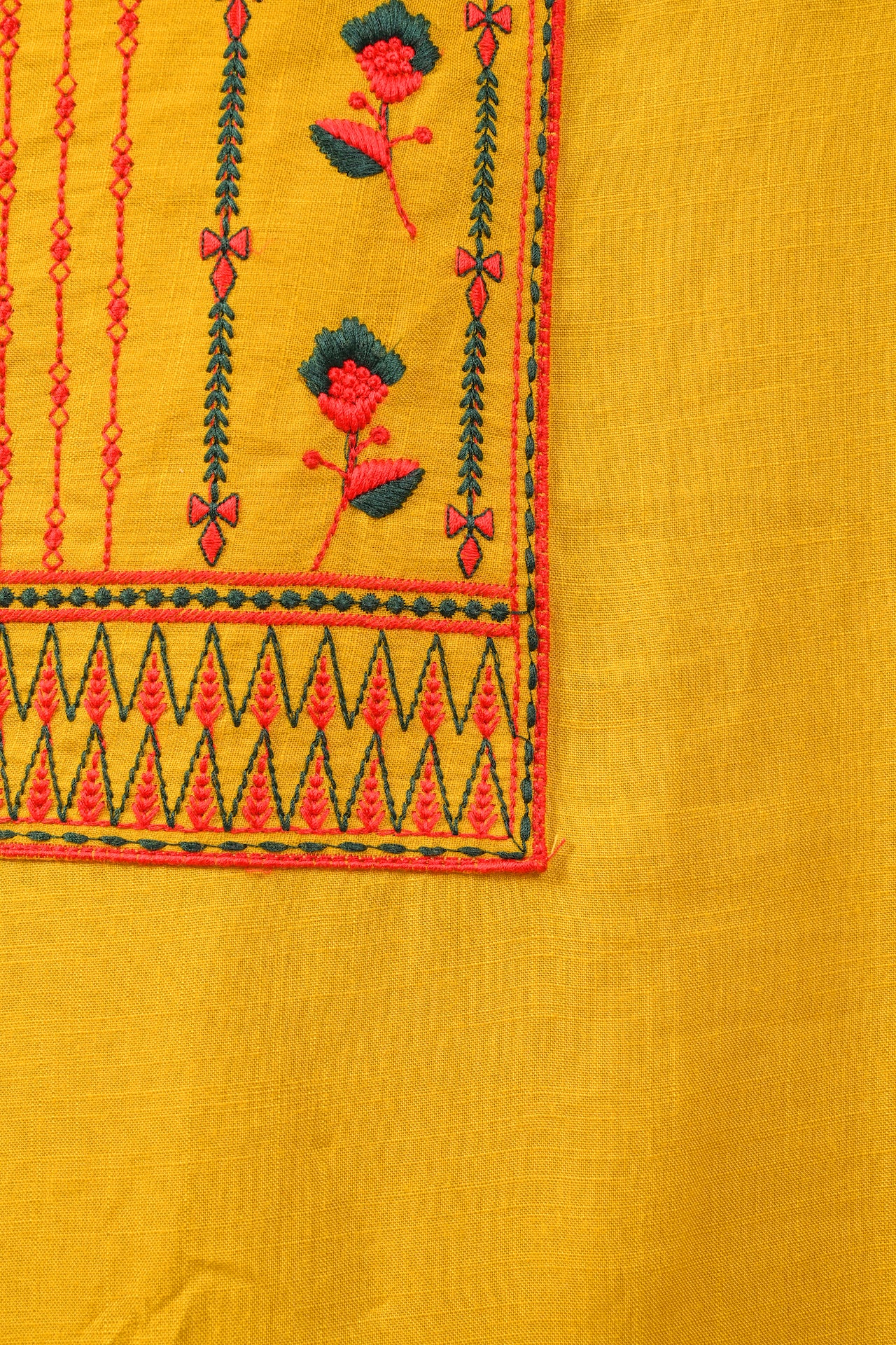 J'TTON Rayon Embroidered Straight Kurti (Pari)