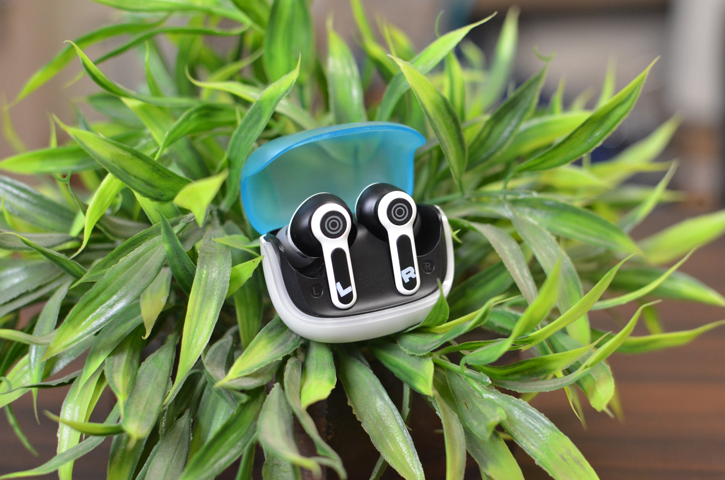 Boult Audio Z40 Gaming in Ear Earbuds with 60H Playtime, Dual Device Pairing, Built-in App Support, 40ms Ultra Low Latency, Quad Mic ENC, RGB LEDs, Bluetooth 5.4, IPX5 Ear buds TWS (Electric White)